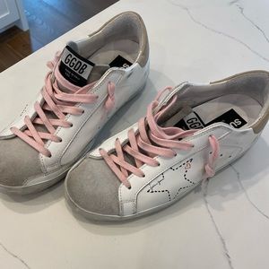 Golden Goose Sneakers